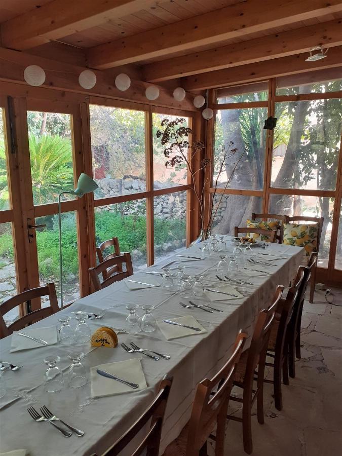 Agriturismo Terra Di Pace 노토 외부 사진
