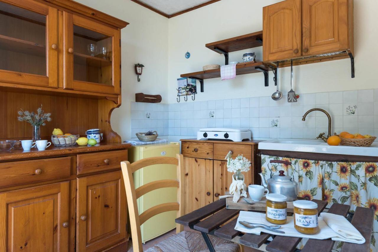 Agriturismo Terra Di Pace 노토 외부 사진