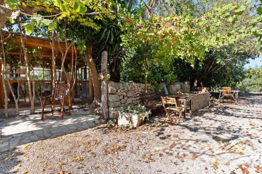 Agriturismo Terra Di Pace 노토 외부 사진